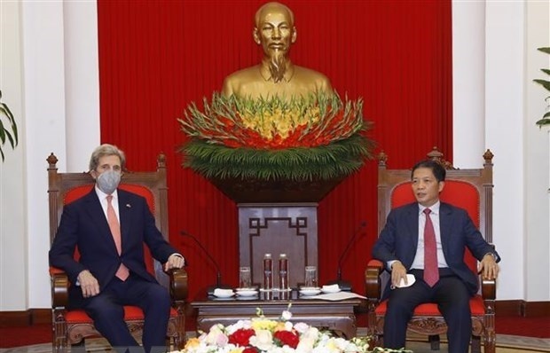 US willing to assist Vietnam in renewable energy development: US Special Presidential Envoy