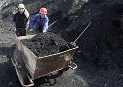 Vinacomin hikes coal prices
