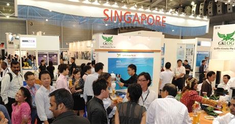 World shipping giants converge in Singapore at Asia Pacific Maritime 2012