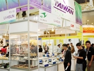 over 100 companies take part in mta hanoi 2012