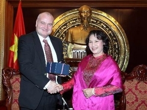 na vice chairwoman greets czech guest