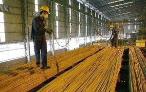 Indonesia imposes anti-dumping tax on imported steel