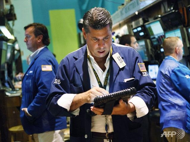 US stocks tumble as market digests Cyprus deal
