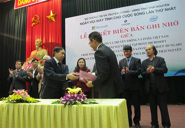 thai nguyen peoples committee and microsoft sign mou on it development