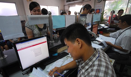 vietnam govt vows to improve business environment to match regional leaders in 2015 16