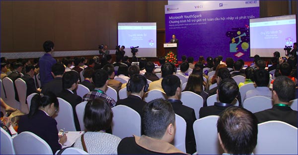 microsoft announces 3 million youthspark programme in vietnam