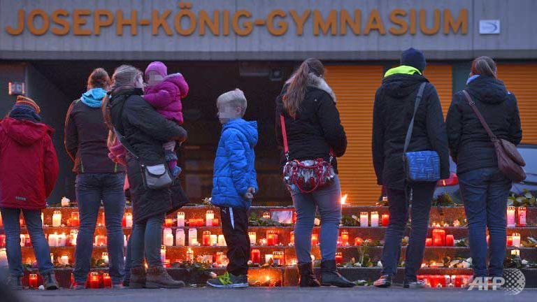 german town mourns 16 teens killed in france air crash