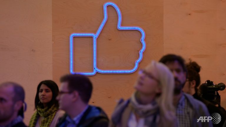 german court rules facebook like button may break law