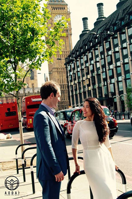 Ao Dai lovers, national costume, Vietnam economy, Vietnamnet bridge, English news about Vietnam, Vietnam news, news about Vietnam, English news, Vietnamnet news, latest news on Vietnam, Vietnam