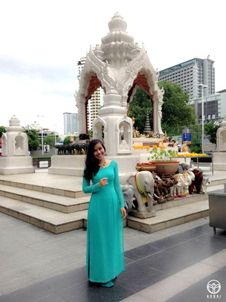 Ao Dai lovers, national costume, Vietnam economy, Vietnamnet bridge, English news about Vietnam, Vietnam news, news about Vietnam, English news, Vietnamnet news, latest news on Vietnam, Vietnam