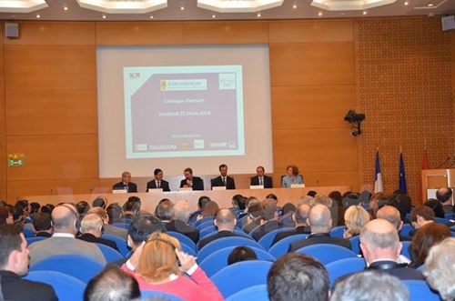 conference on viet nam opens in france