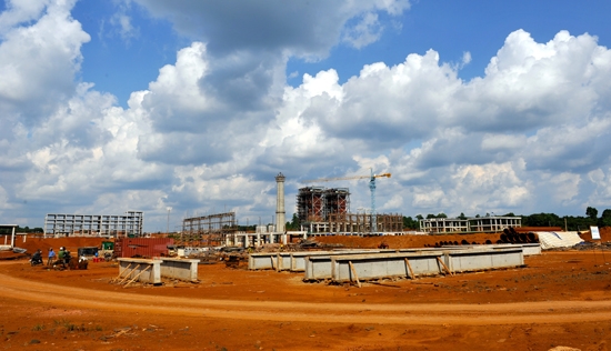 vietnamese giants racing to erect steel complexes