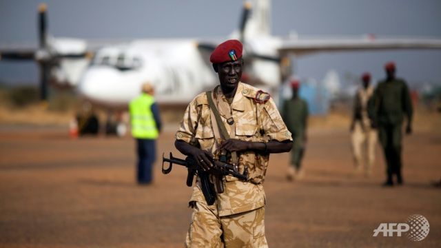 Plane crash-lands in South Sudan, at least 37 injured