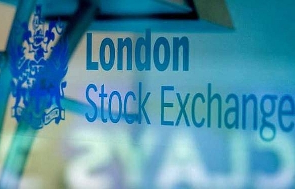 European stocks firm as Trump trade war fears ease
