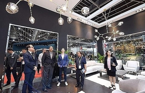 Vietnamese firms join international furniture fair in Singapore