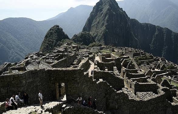Three European tourists expelled from Machu Picchu over nude photos