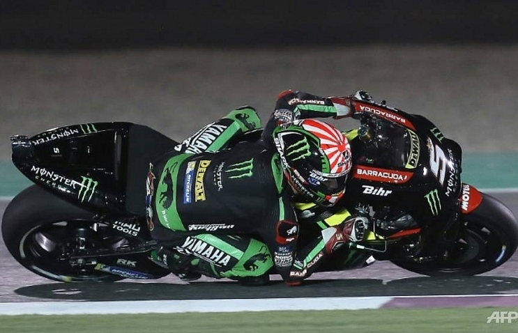 Zarco takes pole in Qatar with track record