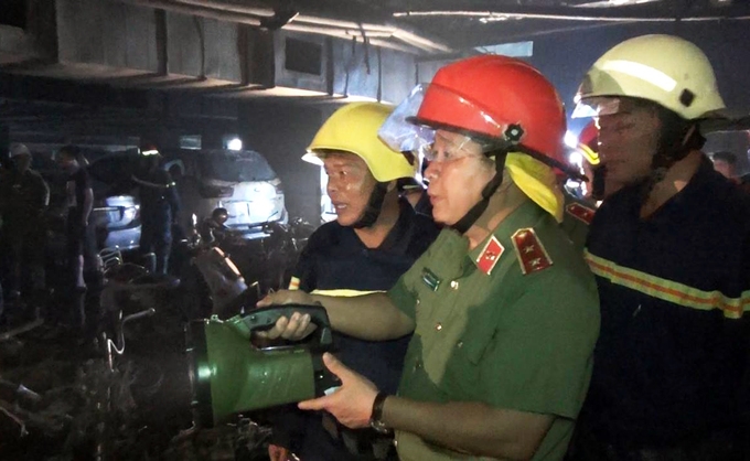 13 people died in fire of carina plaza in ho chi minh city