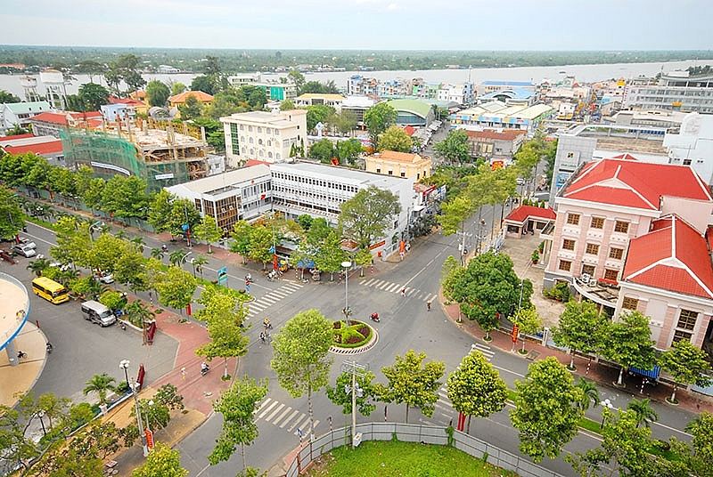 vinh long pursues sustainable growth