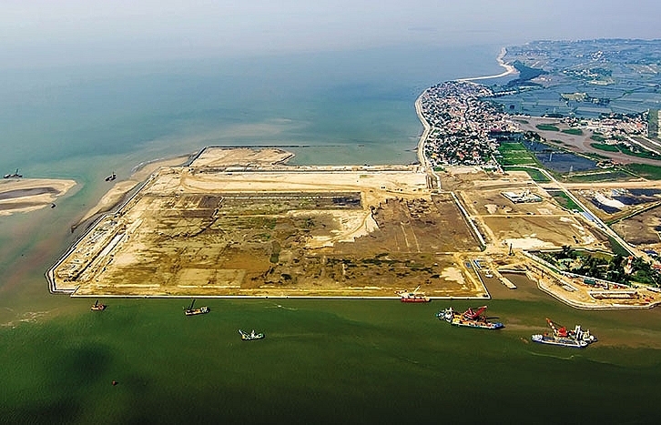 lach huyen sails ahead with ppp port milestone
