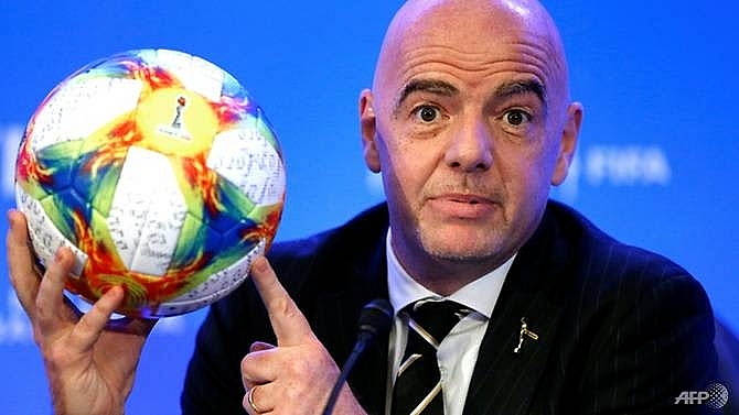 fifa backs 48 team world cup in 2022