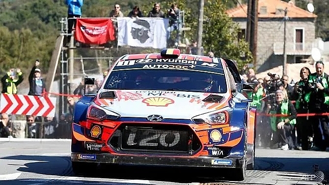 championship leader tanaks puncture hands neuville edge in corsica