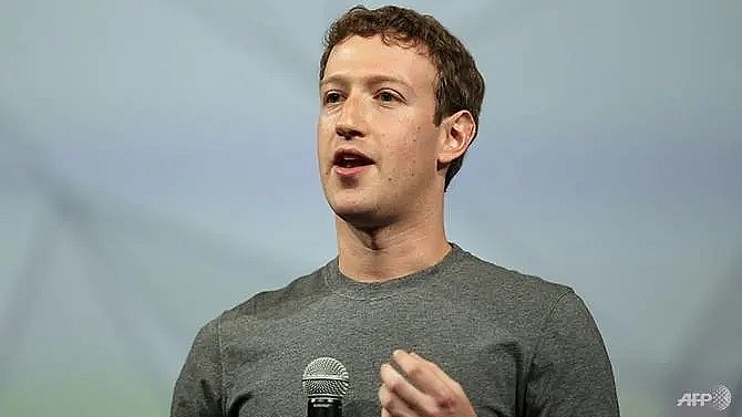 facebook chief wants more active government role regulating internet