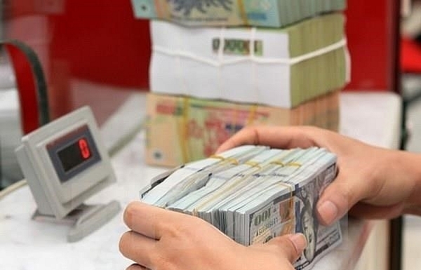 Reference exchange rate down 1 VND on March 5