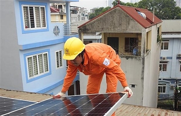 Vietnam operates 24,300 rooftop solar power projects