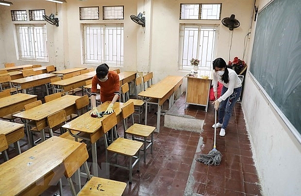 hanoi schools remain closed until april 5