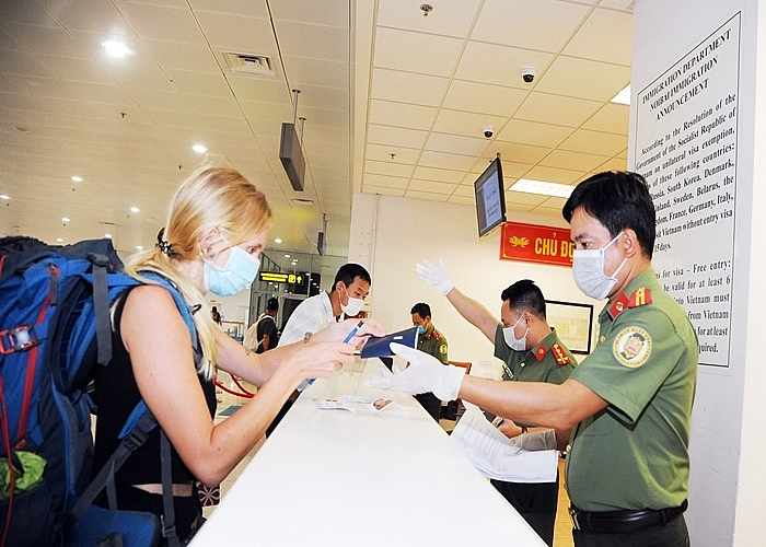 vietnam to halt entry to all foreigners since march 22 due to covid 19