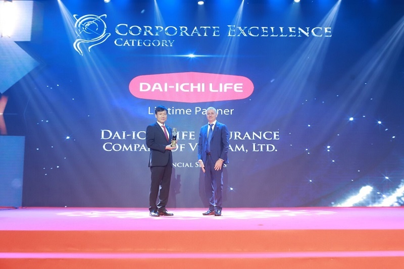 Dai-ichi Life Vietnam wins two regional awards at Asia Pacific Enterprise Awards 2021