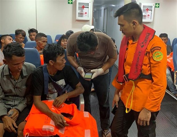 Two dead, dozens missing in Indonesia boat accident