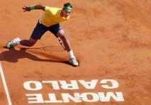 Tennis ace Nadal extends Monte Carlo run as Federer falls