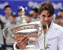 Record-setting Nadal captures sixth Barcelona title