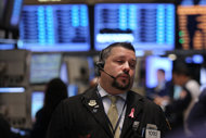 us stocks tumble after spain debt auction