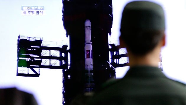 N. Korea admits failure as world raps rocket launch