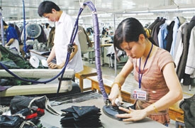 foreign hands grab textile market