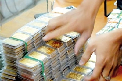 2,000 taels sold in first gold auction