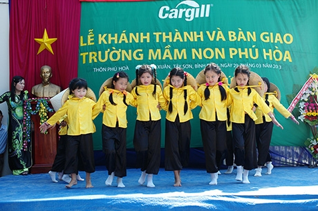 Cargill Cares fund unveils 58th school in Vietnam