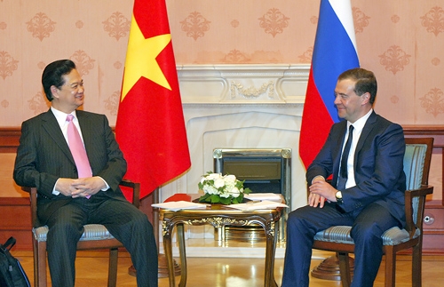 pm talks bilateral ties with tass russia news agency