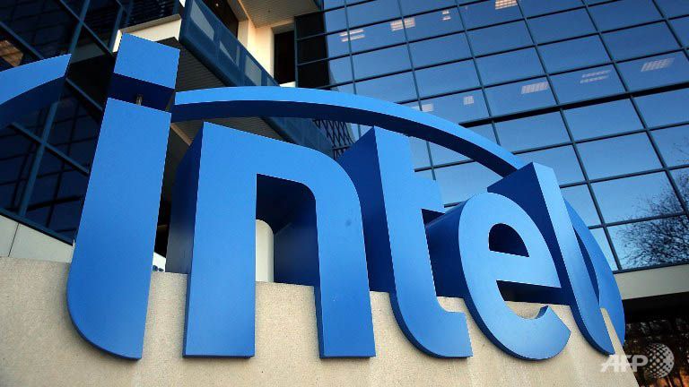 intel lifted by data centres as pc market flounders