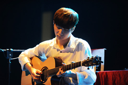 sungha jung returns to vietnam on another performance tour hinh 0