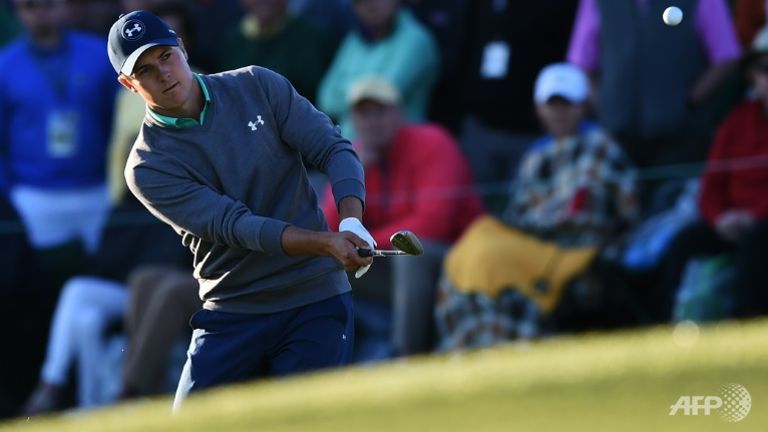 willett takes masters lead as spieth collapses