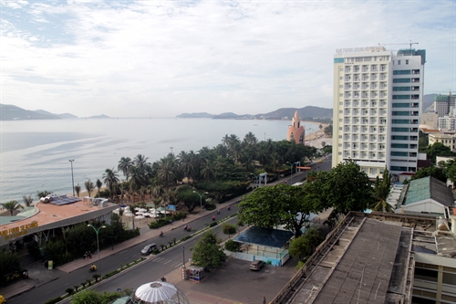 nha trang to create ecological beach park