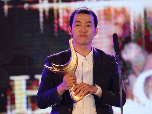 songwriter duc hung scores hat trick at devotion music awards