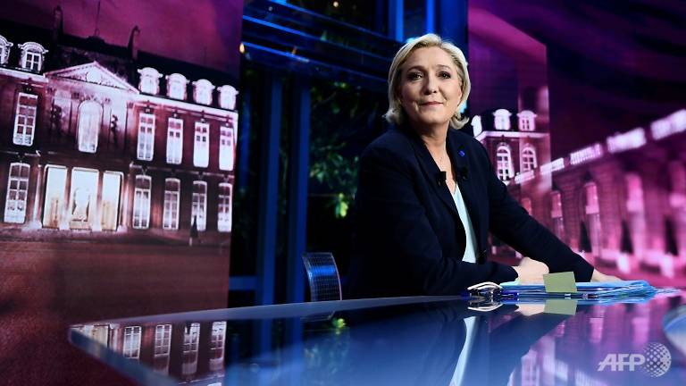 eu parliament says lost us 55 million to alleged le pen jobs fraud