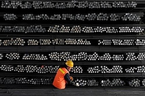 ec investigates steel imports