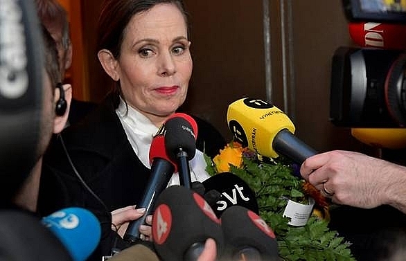 swedish academy in crisis as head resigns