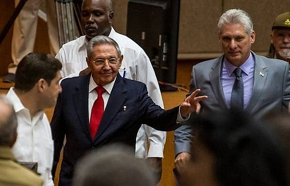 End of era in Cuba as Castro hands torch to Diaz-Canel